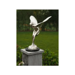 Statuie bronz doamna zburatoare