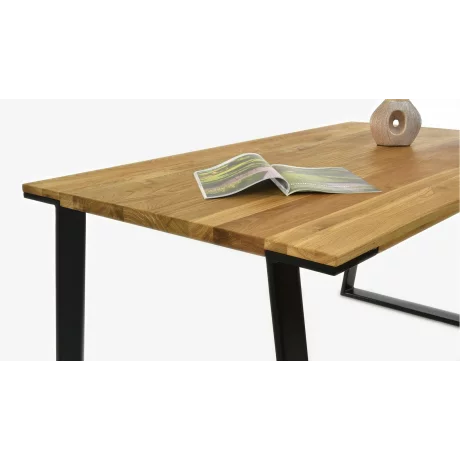 Loft, masa pentru sufragerie: dimensiunea mesei - 180 x 90 cm